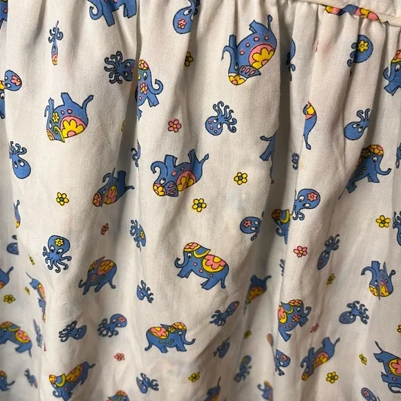 Vintage 70’s/80’s White Cotton Baby Dress with Blue & Yellow Elephant Print - Picture 5 of 13